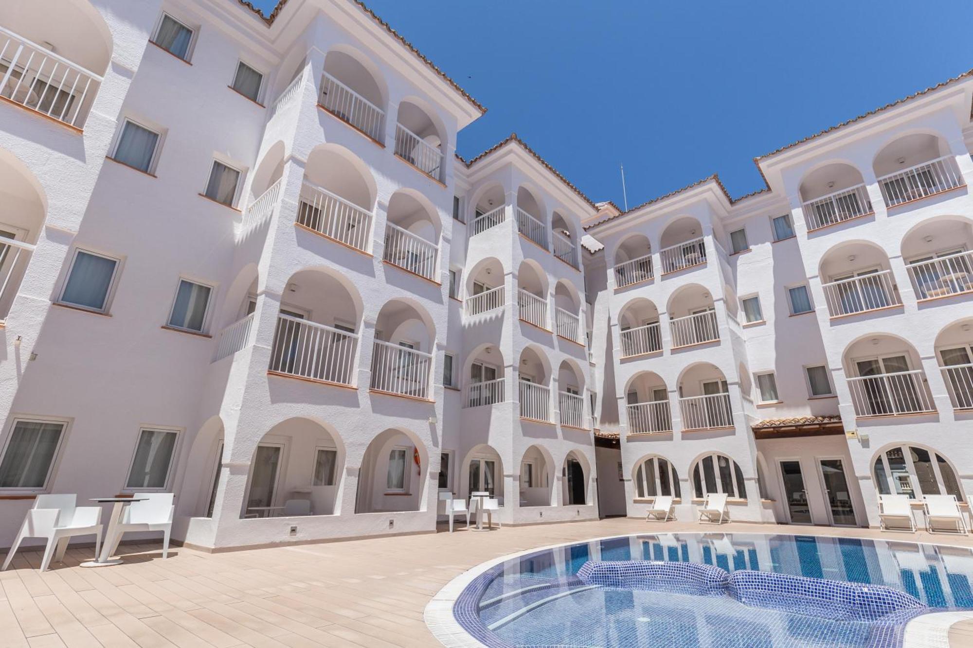 Bq Cala Ratjada (Adults Only) Hotel Exterior photo
